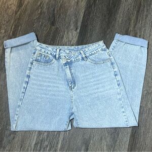 Classic Light Blue Boyfriend Jeans